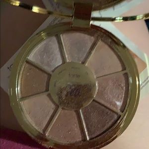 Tarte rainforest of the sea collection